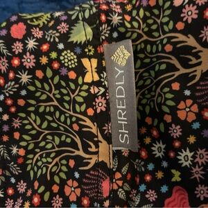 Shredly woman mountain bike shorts